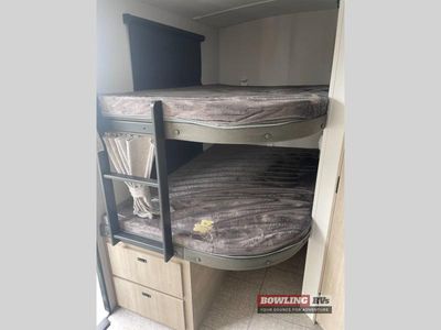 2027 Imagine 2800BH — photo 17 view