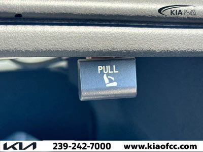 2026 Kia K5 — photo 12 view