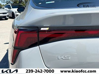 2026 Kia K5 — photo 9 view