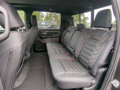 2026 Ram 1500 — photo 15 view