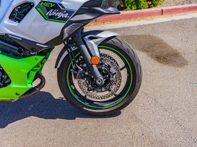 2024 Kawasaki Ninja 7 Hybrid ABS - Photo 12