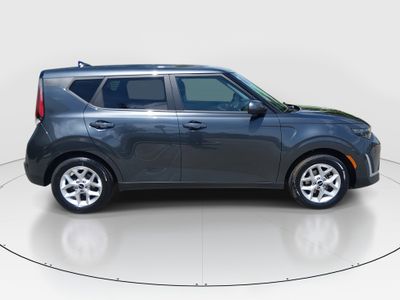 2024 Kia Soul - Photo 8