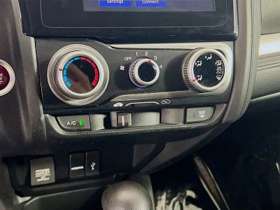 2017 Honda Fit — photo 10 view