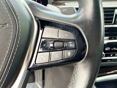 2021 BMW 5 Series — photo 39 view