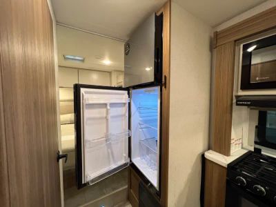 2027 Thor Motor Coach CHATEAU — photo 17 view