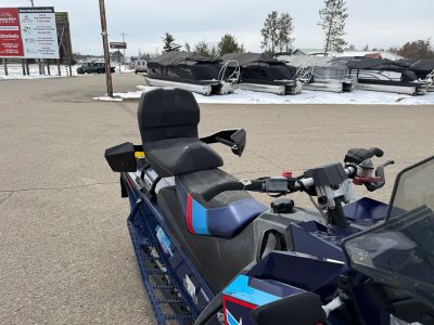 2020 Polaris 850 INDY ADVENTURE 137 - BLU/BLK-BLU-RAW-PIDD — photo 8 view