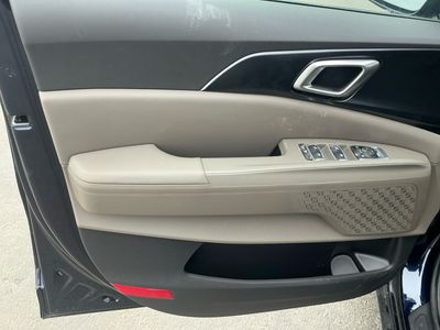 2026 Kia Carnival - Photo 16