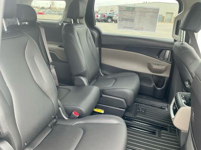2026 Kia Carnival - Photo 19
