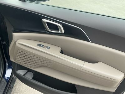 2026 Kia Carnival - Photo 21