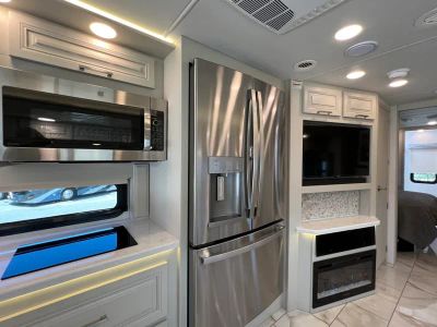 2026 Entegra ACCOLADE XL — photo 11 view