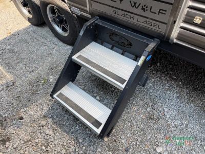 2022 Forest River RV Cherokee Grey Wolf — photo 37 view