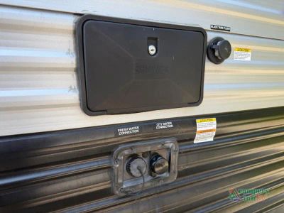 2022 Forest River RV Cherokee Grey Wolf — photo 38 view