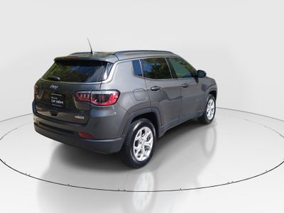 2024 Jeep Compass — photo 7 view
