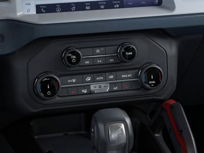 2026 Ford Bronco - Photo 6