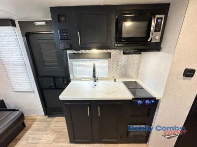 2021 Forest River RV Cherokee Wolf Pup - Photo 10