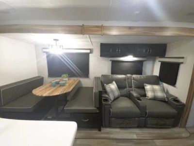 2022 Coachmen Freedom Express - Photo 8