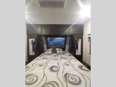 2022 Coachmen Freedom Express - Photo 22