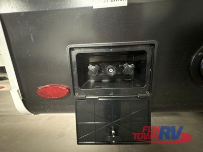 2026 Jayco Eagle HT - Photo 8