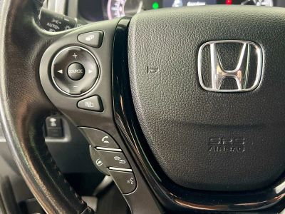 2019 Honda Ridgeline — photo 16 view
