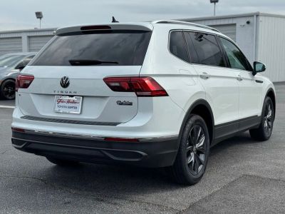 2023 Volkswagen Tiguan - Photo 12