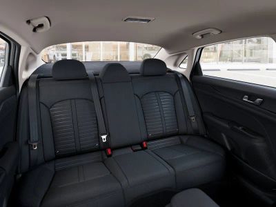 2026 Kia K5 — photo 16 view