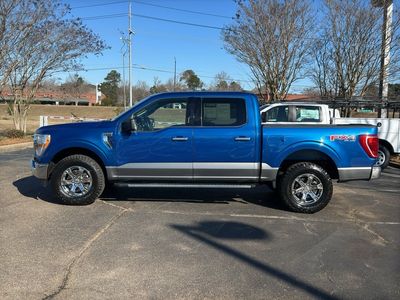 2022 Ford F-150 — interior view