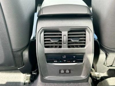2026 BMW 3 Series — photo 19 view