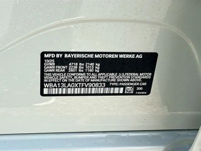 2026 BMW 3 Series — photo 27 view