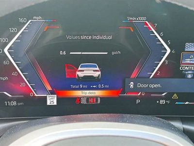 2026 BMW 3 Series — photo 9 view