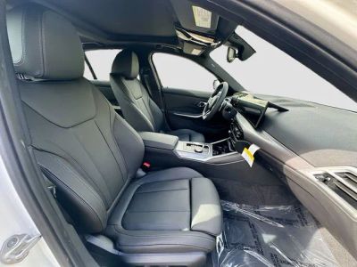 2026 BMW 3 Series — photo 23 view