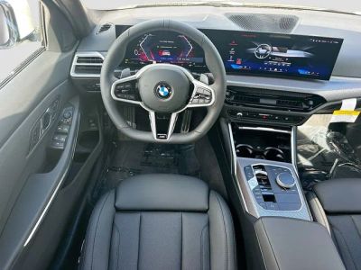 2026 BMW 3 Series — photo 17 view