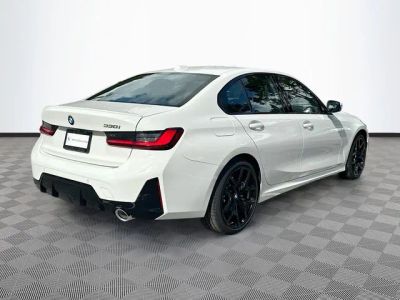 2026 BMW 3 Series — engine compartment view