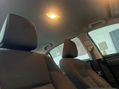 2017 Toyota Corolla - Photo 16