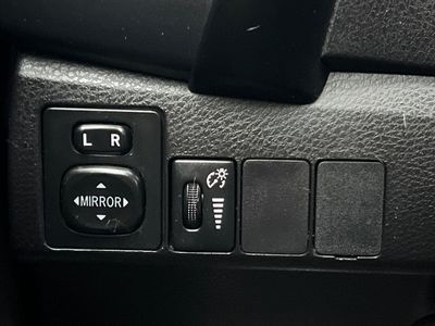 2017 Toyota Corolla - Photo 27
