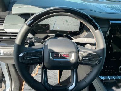 2026 GMC Acadia — photo 14 view