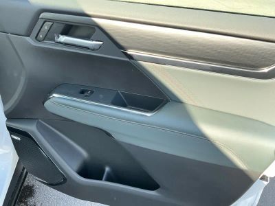 2026 GMC Acadia — photo 21 view