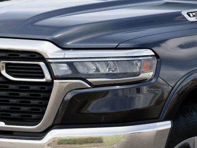 2026 Ram 1500 — photo 10 view