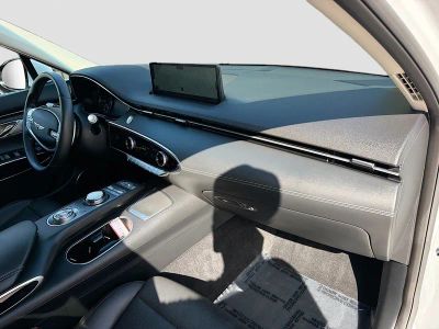 2025 Genesis GV70 — photo 31 view