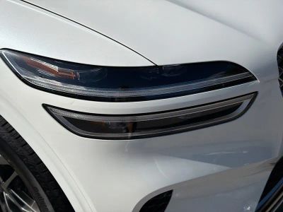 2025 Genesis GV70 — photo 33 view