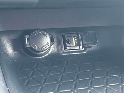 2019 Toyota RAV4 - Photo 32