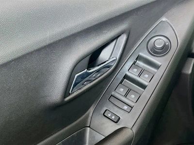 2018 Chevrolet Trax — photo 14 view