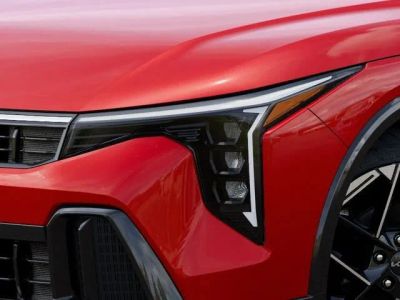 2026 Kia K4 — photo 10 view