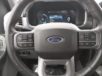 2023 Ford F-150 Lightning - Photo 12