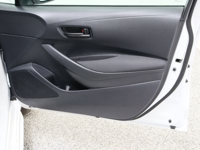 2025 Toyota Corolla FWD - Photo 31