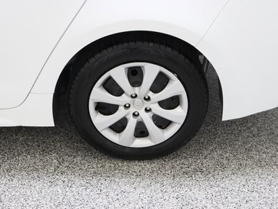 2025 Toyota Corolla FWD - Photo 10