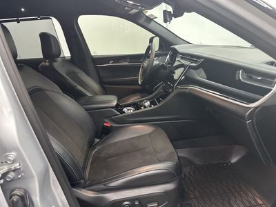 2023 Jeep Grand Cherokee - Photo 24
