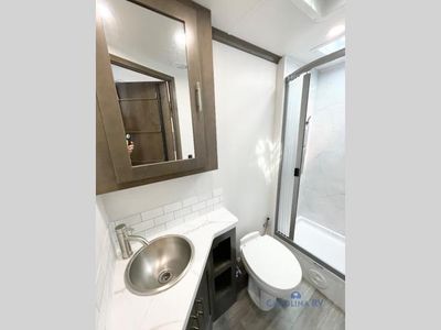 2026 Dynamax isata 3 — photo 10 view