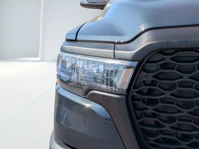 2026 Ram 1500 — photo 8 view