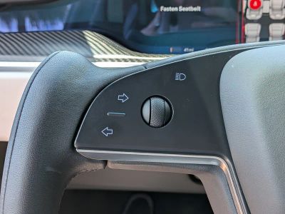 2022 Tesla Model X — photo 25 view