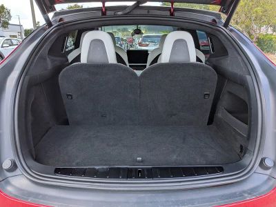 2022 Tesla Model X — photo 13 view